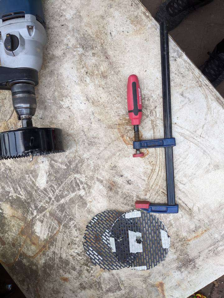 Rear panel mesh cutouts